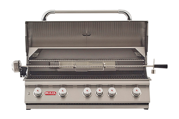 Bull BBQ Brahma 38-inch built-in gas grill with five burners