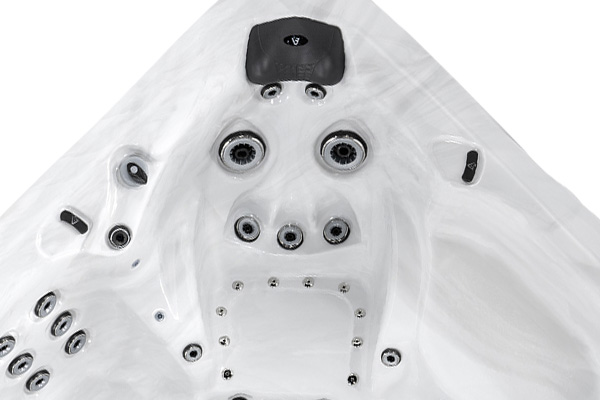 Ergonomic seating and foot therapy in hot tubs